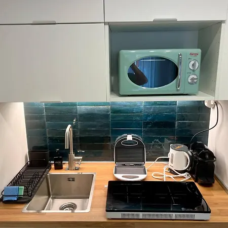 Abbrescia Apartment *